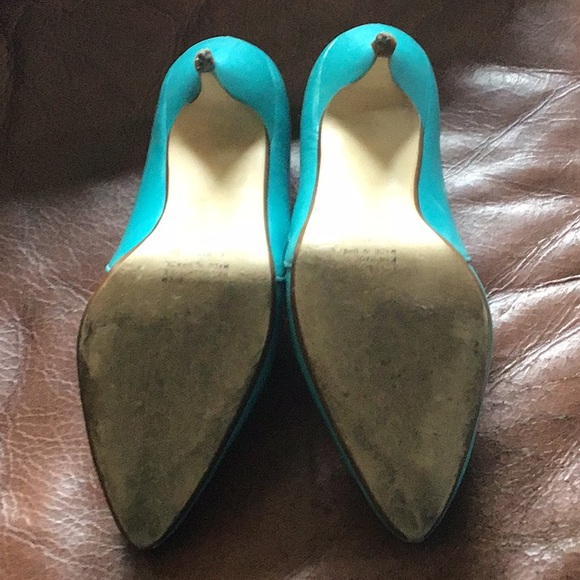 9 west Babette Seaport Pumps - Picture 3 of 6